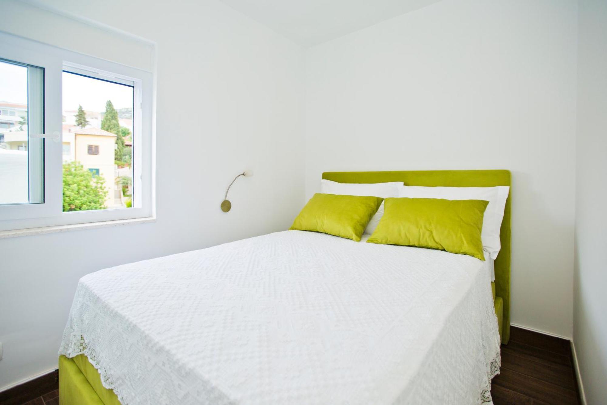 Apartments Grgo ฮวาร์ ภายนอก รูปภาพ